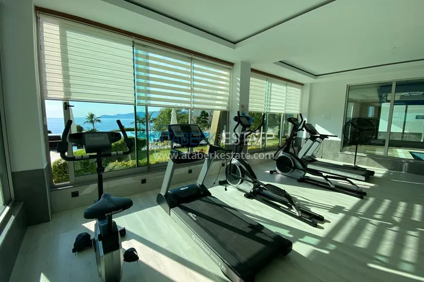 Furnished apartment 1+1 with sea view in luxury complex - Kargycak, first coast line 22 