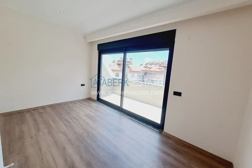 Purchase Penthouse 3+1 duplex in the center of Alanya - real estate for citizenship 11 