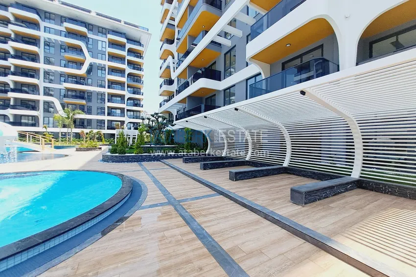 1+1 apartment in a premium complex with five-star hotel concept - Tosmur, Alanya 11