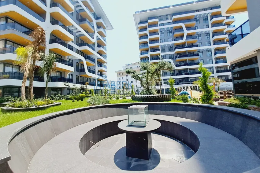 1+1 apartment in a premium complex with five-star hotel concept - Tosmur, Alanya 16