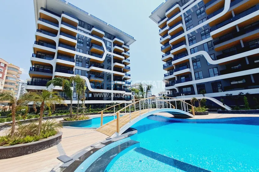 1+1 apartment in a premium complex with five-star hotel concept - Tosmur, Alanya 9