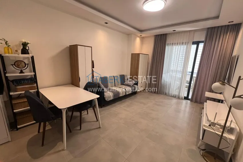 Kupuj Apartament 1+1 umeblowany od właściciela - Alanya, Mahmutlar, przeszklony balkon, strona południowa 1