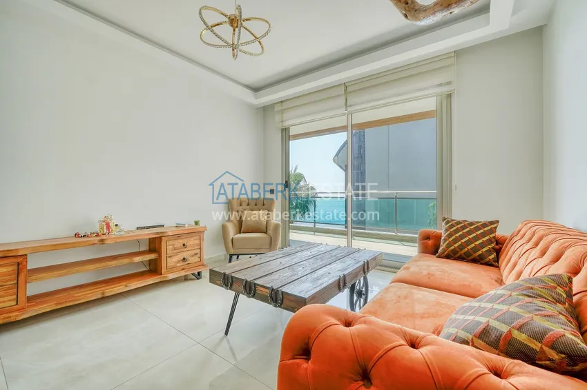 Purchase Furnished apartment with sea view 50 meters from the beach — Kargicak, Alanya 9