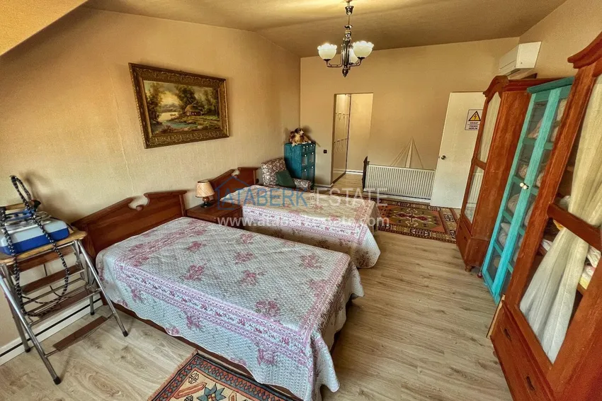 Purchase Panoramic 5+1 duplex with separate kitchen in the center of Alanya, Bektash - suitable for citizenship 14 