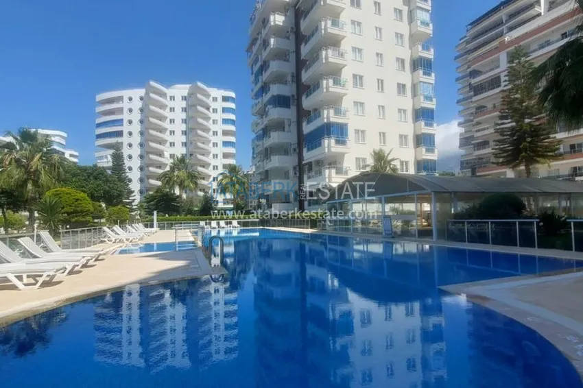 Apartament 2+1 z meblami i dwoma przeszklonymi balkonami 450 metrów od morza - Mahmutlar 5
