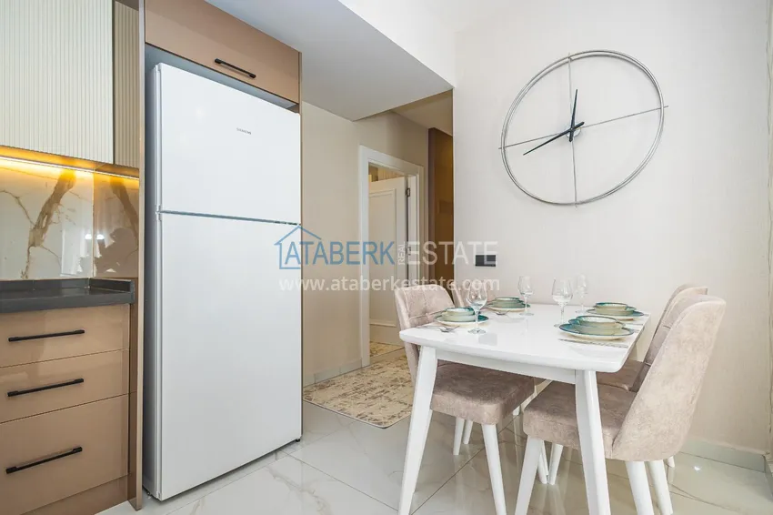 Purchase 1+1 apartment with a view of the Kale fortress — the center of Alanya, a new complex 16 