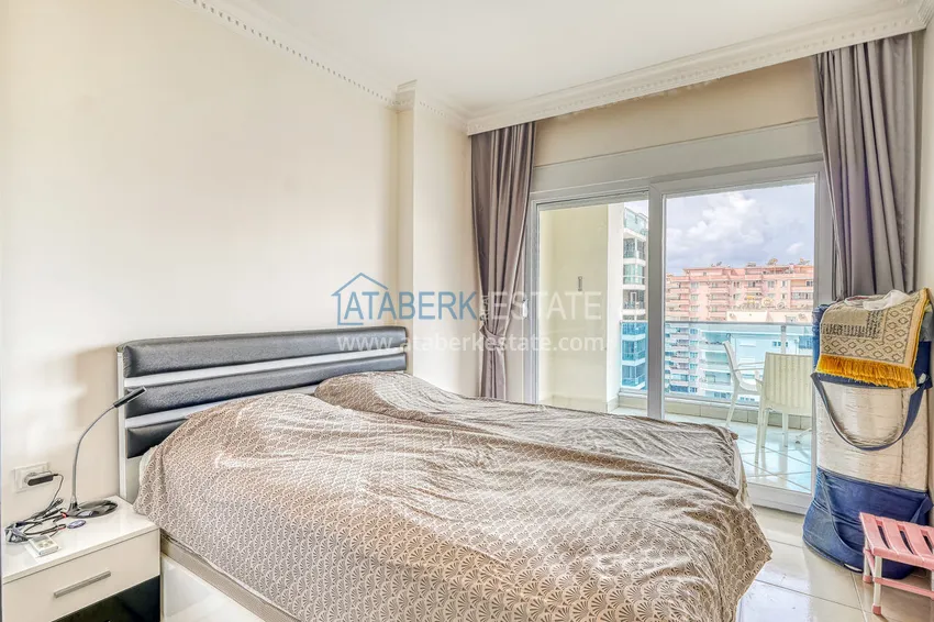 Purchase 1+1 apartment with furniture and sea view in a luxury complex — Alanya, Mahmutlar district 11