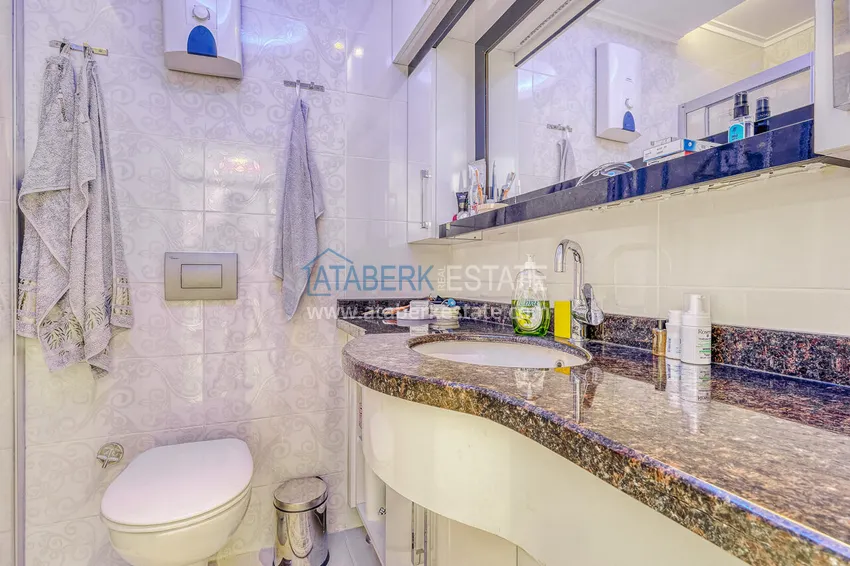 Purchase 1+1 apartment with furniture and sea view in a luxury complex — Alanya, Mahmutlar district 14