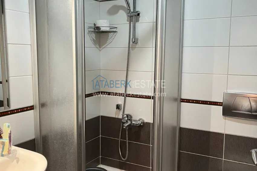 Purchase Linear 3+1 apartment in a luxury complex on the beachfront — Alanya Center 14 