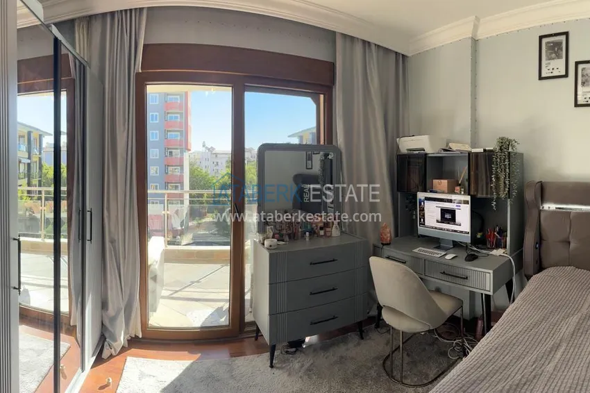 Purchase Furnished 2+1 apartment in a prestigious complex - Alanya center, first coastline 14