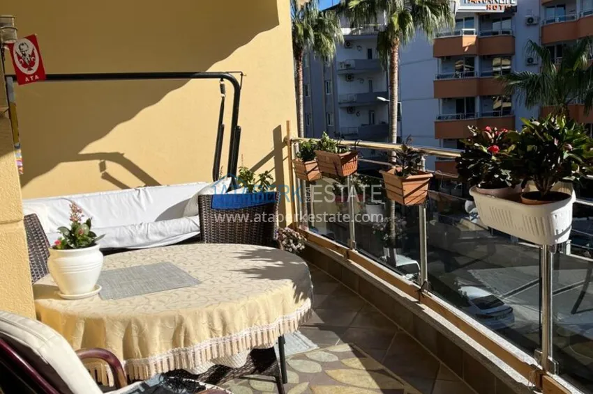 Purchase Linear 3+1 apartment in a luxury complex on the beachfront — Alanya Center 15 