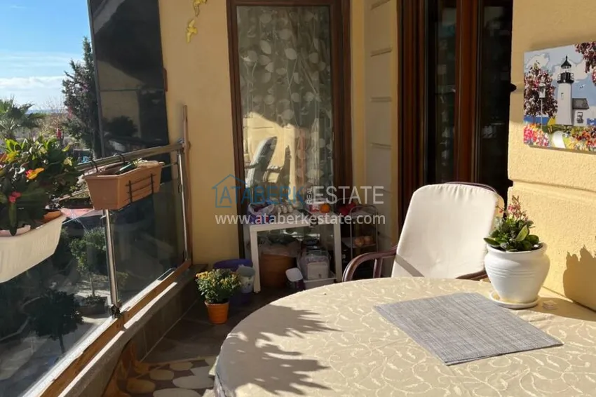 Purchase Linear 3+1 apartment in a luxury complex on the beachfront — Alanya Center 17 