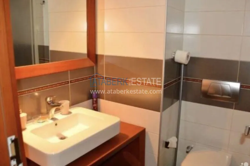 Purchase Furnished 2+1 apartment in a prestigious complex - Alanya center, first coastline 17