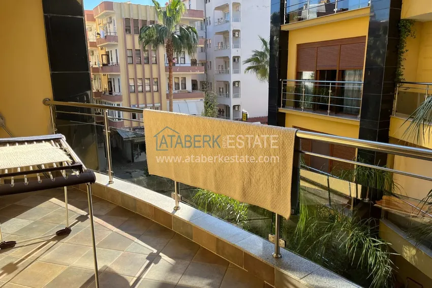 Purchase Linear 3+1 apartment in a luxury complex on the beachfront — Alanya Center 18 