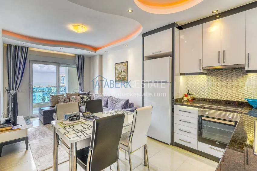 Purchase 1+1 apartment with furniture and sea view in a luxury complex — Alanya, Mahmutlar district 5