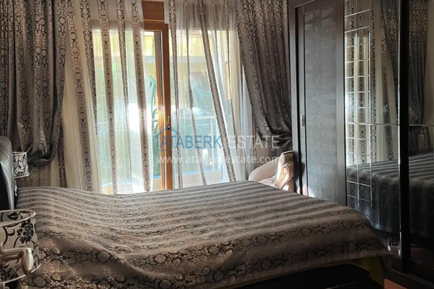 Purchase Linear 3+1 apartment in a luxury complex on the beachfront — Alanya Center 8 