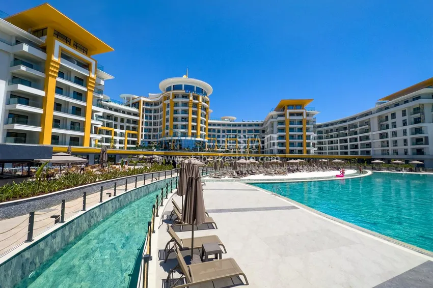 Finely finished three-room apartments in a luxury complex by the sea - Alanya, Turkler district 22