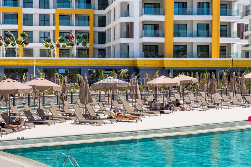 Finely finished three-room apartments in a luxury complex by the sea - Alanya, Turkler district 23