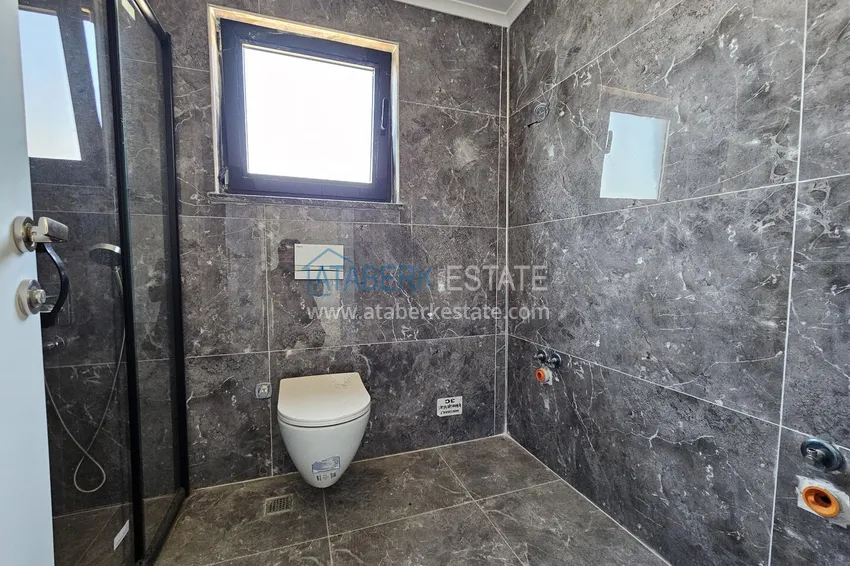 Kupuj Panoramiczny dwupoziomowy penthouse w kompleksie butikowym - centrum Alanyi, plaża Kleopatra 15 