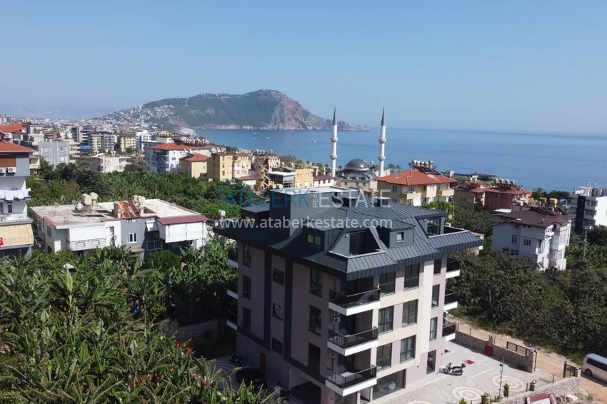 Panoramiczny dwupoziomowy penthouse w kompleksie butikowym - centrum Alanyi, plaża Kleopatra 1 