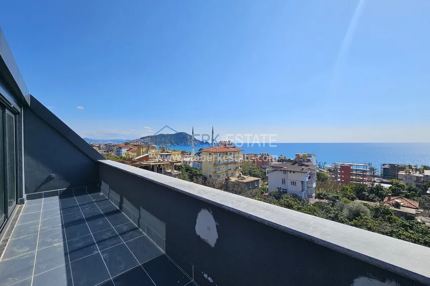 Kupuj Panoramiczny dwupoziomowy penthouse w kompleksie butikowym - centrum Alanyi, plaża Kleopatra 22 