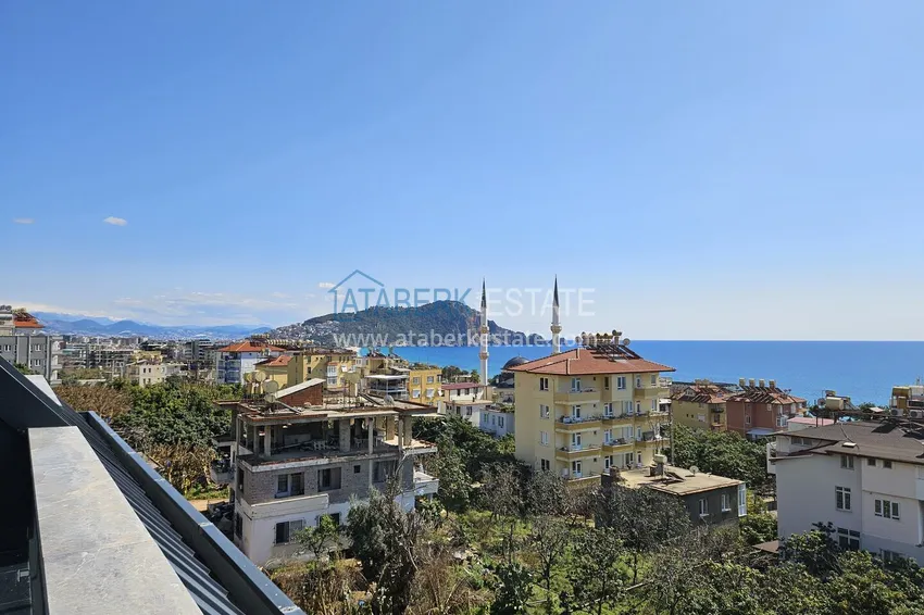 Kupuj Panoramiczny dwupoziomowy penthouse w kompleksie butikowym - centrum Alanyi, plaża Kleopatra 23 