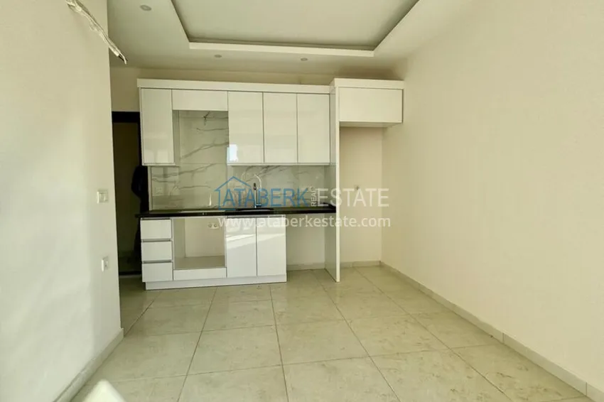 Purchase 1+1 apartment with a fine finish in Mahmutlar — great price 3 