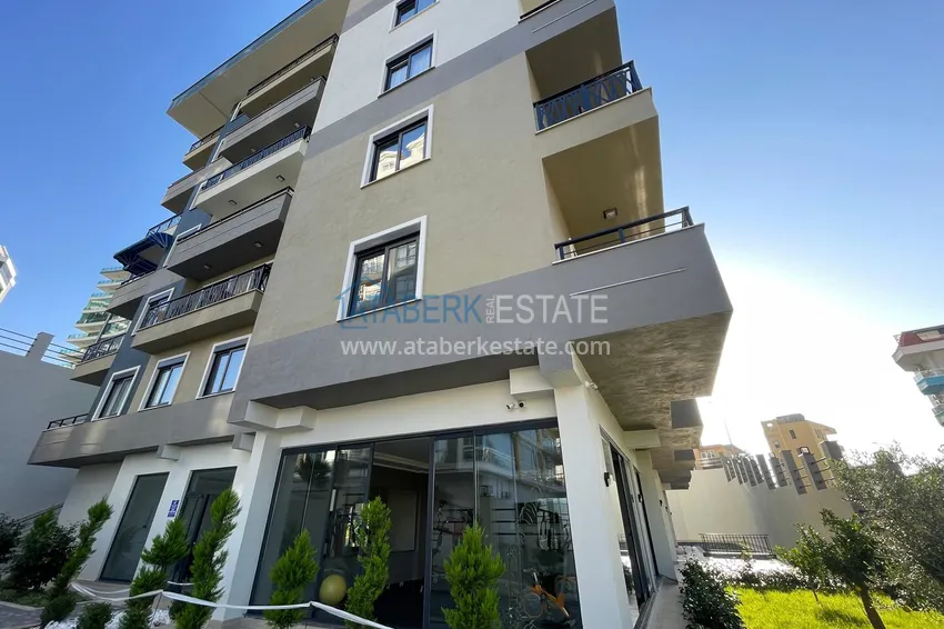 1+1 apartment with a fine finish in Mahmutlar — great price 5 