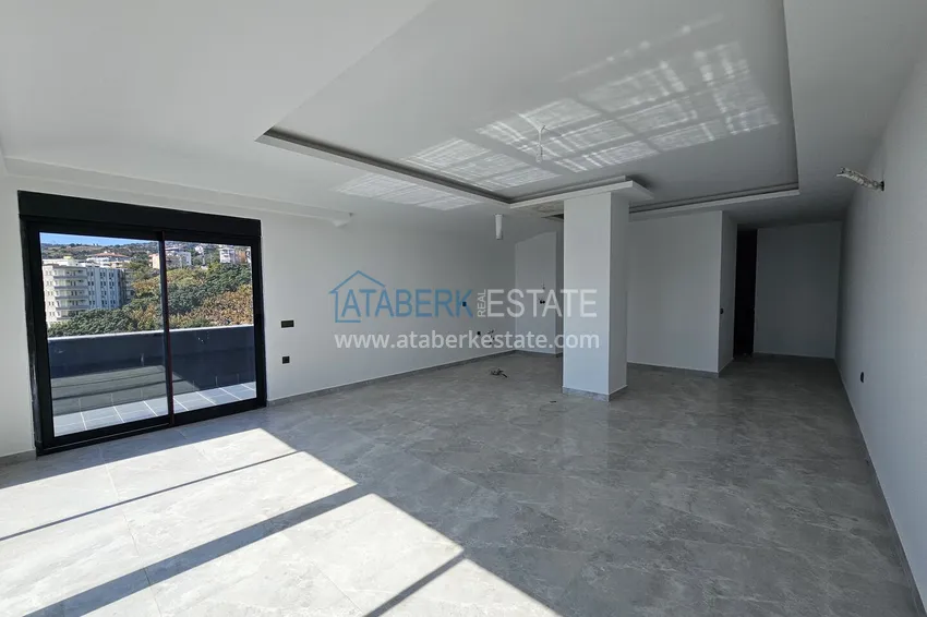 Kupuj Panoramiczny dwupoziomowy penthouse w kompleksie butikowym - centrum Alanyi, plaża Kleopatra 5 