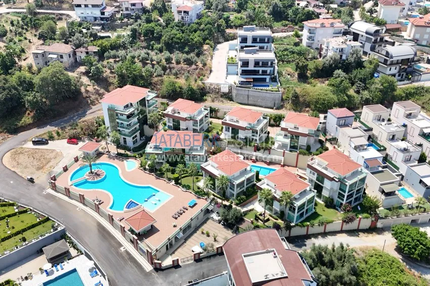 Kamienica dwupoziomowa 4+1 z meblami w luksusowym kompleksie - Kargicak, Alanya 1