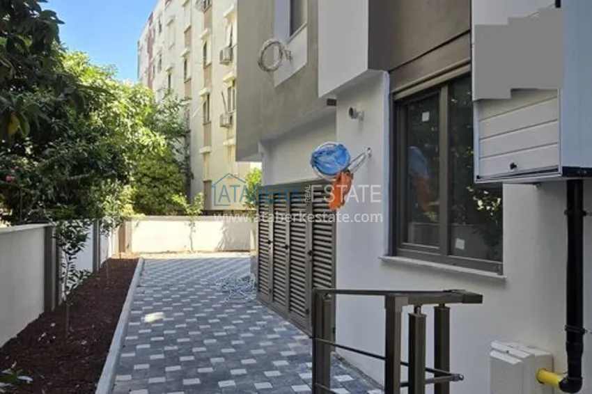 4+2 duplex apartment in the center of Antalya, in a modern house - from the developer 5