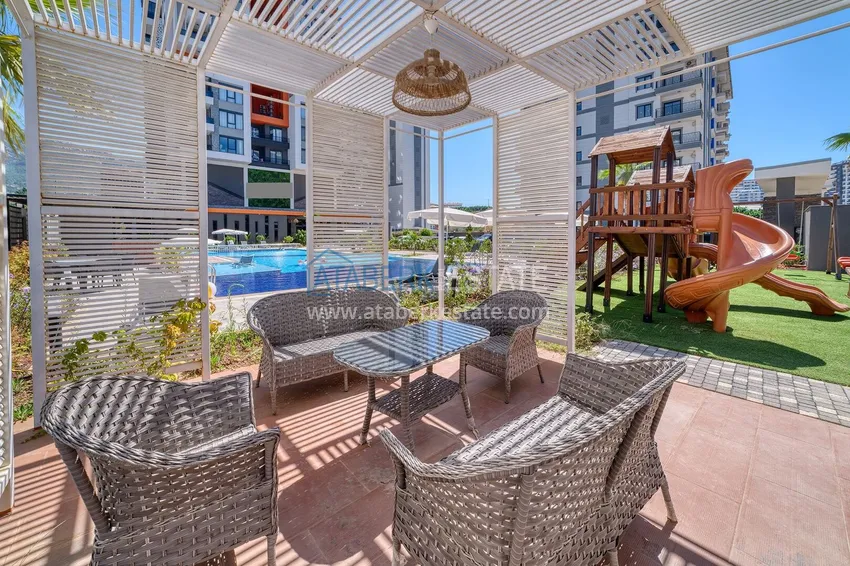 Furnished 2+1 apartment in the center of Mahmutlar, Saturday Market District 9
