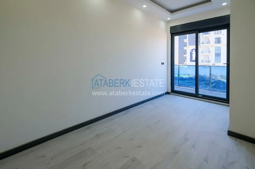Purchase 3+1 linear apartment with a fine finish in a modern complex - Mahmutlar district, Alanya 12