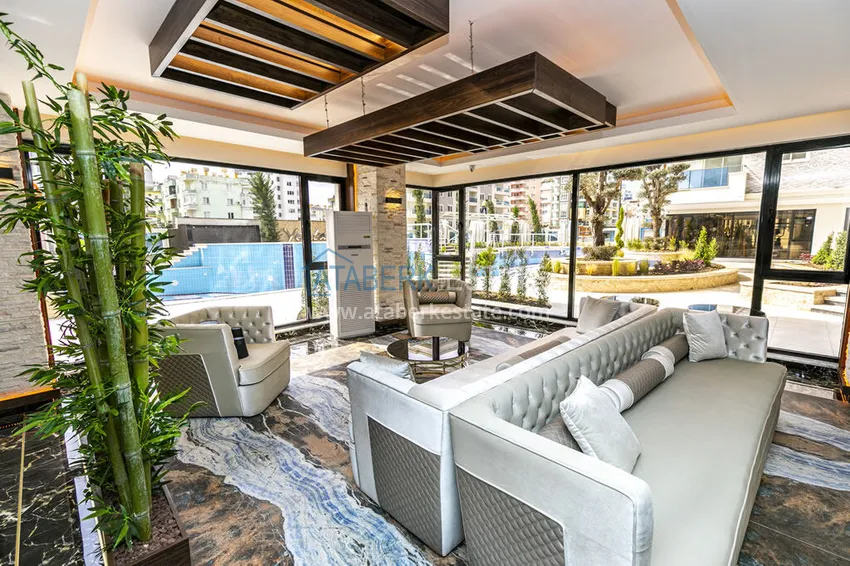 4+1 penthouse duplex with furniture in a luxury complex — Mahmutlar, Alanya 17 