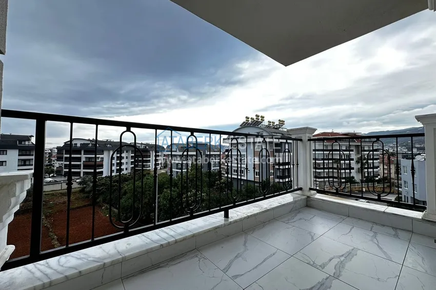 Purchase Spacious 4+1 duplex in Oba, Alanya — real estate for citizenship and residence permits 16
