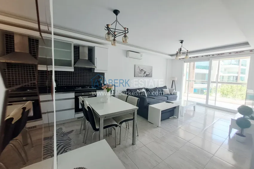 Kupuj 1+1 umeblowane mieszkanie w Oba, Alanya - przeszklony balkon, 1. piętro 5
