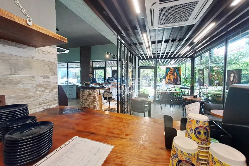 Purchase Turnkey business in Alanya, Oba — Commercial property with existing business 30