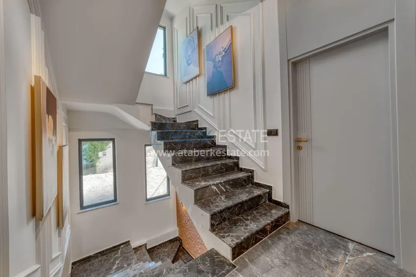 Purchase Luxury villa with pool and panoramic views — Alanya, Bektash. Suitable for citizenship 37