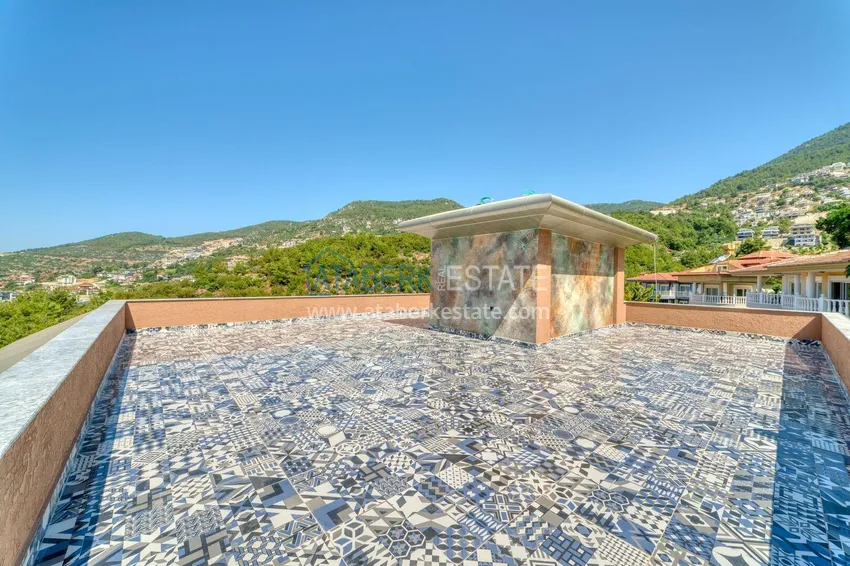 Purchase Luxury villa with pool and panoramic views — Alanya, Bektash. Suitable for citizenship 42
