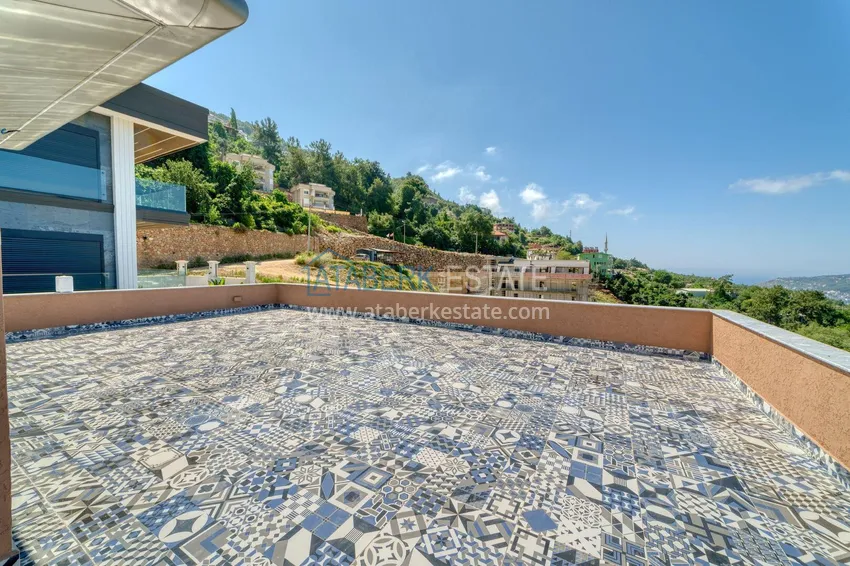Purchase Luxury villa with pool and panoramic views — Alanya, Bektash. Suitable for citizenship 45