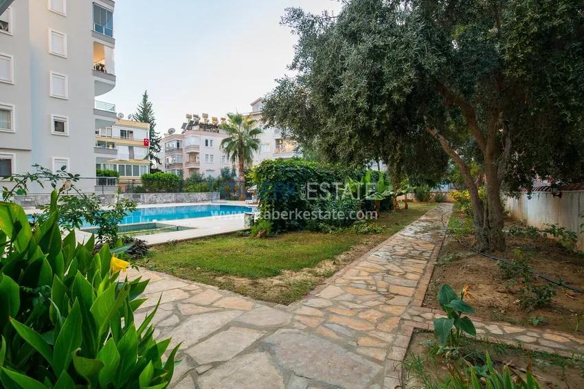 Ready-made housing in the center of Alanya, for a residence permit — a one-bedroom apartment with furniture and mountain views 4