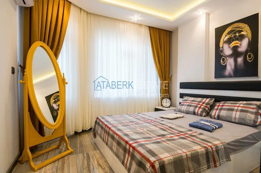 Purchase Ready-made housing in the center of Alanya, for a residence permit — a one-bedroom apartment with furniture and mountain views 9