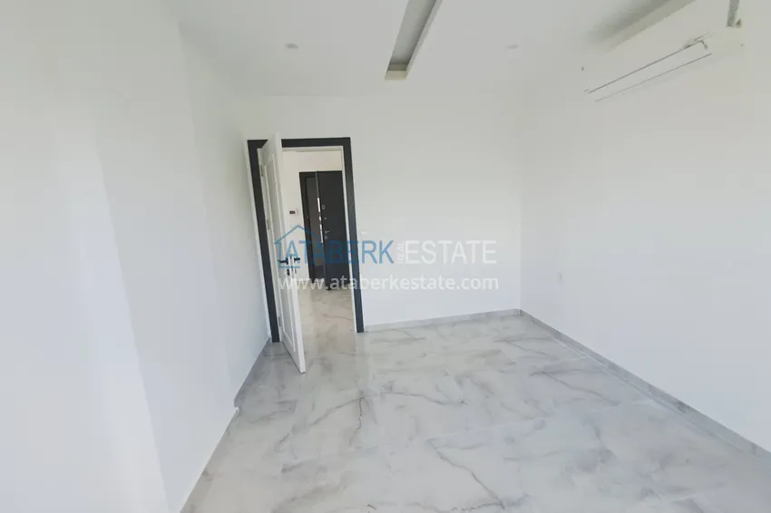 Purchase 1+1 apartment with two balconies and fine finishing in Alanya, Avsallar district 6