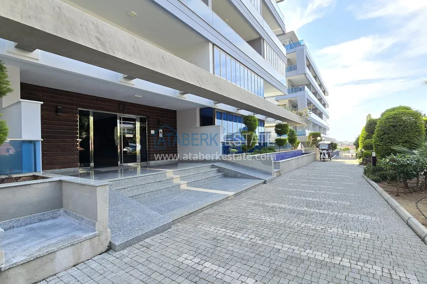 3+1 penthouse with private pool on the terrace in Kargicak - premium class and panoramic views 10 