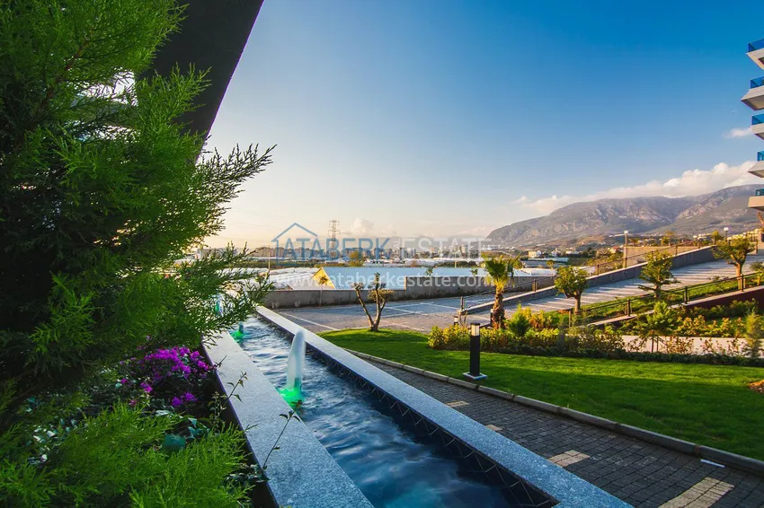 2+1 penthouse with new furniture and panoramic views in Alanya, Kargicak district 14