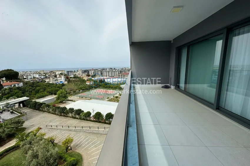 Purchase 2+1 penthouse with new furniture and panoramic views in Alanya, Kargicak district 18