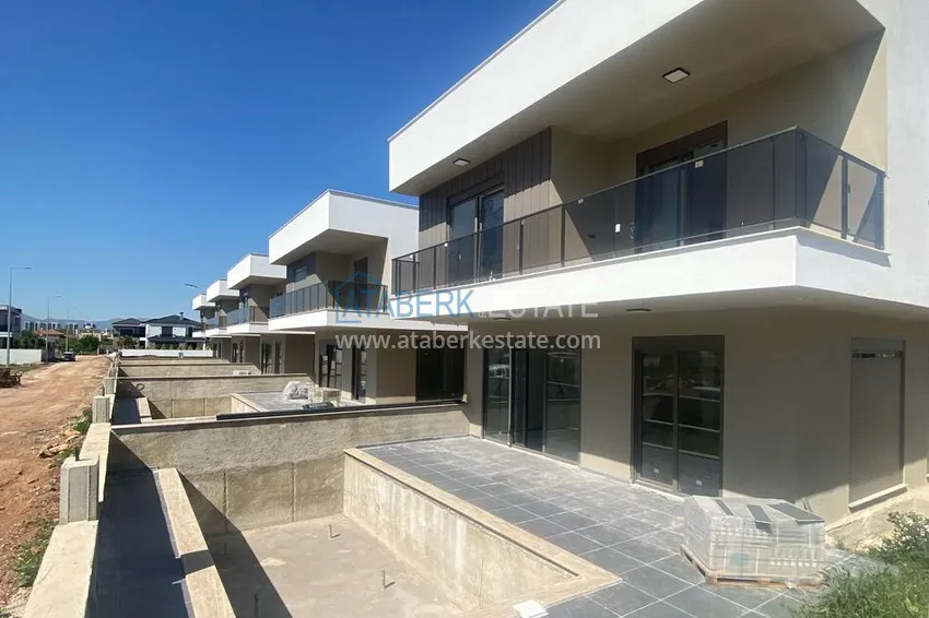 Modern villas in the mountainous region of Antalya — Dosemealti, under construction 1