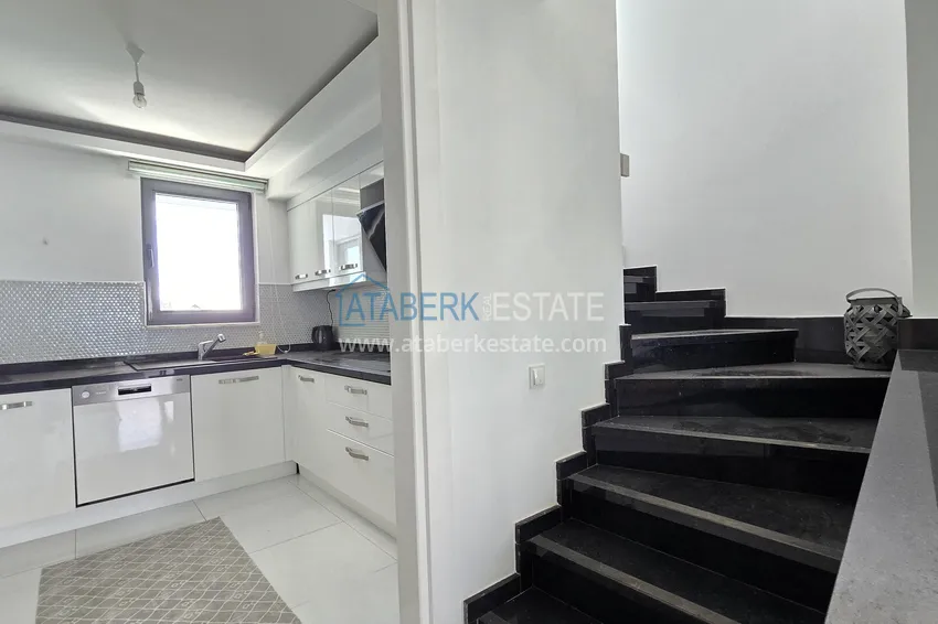 Purchase 3+1 penthouse with private pool on the terrace in Kargicak - premium class and panoramic views 8 