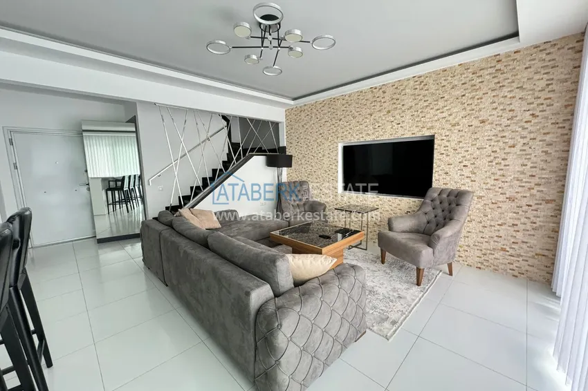 Purchase 2+1 penthouse with new furniture and panoramic views in Alanya, Kargicak district 6