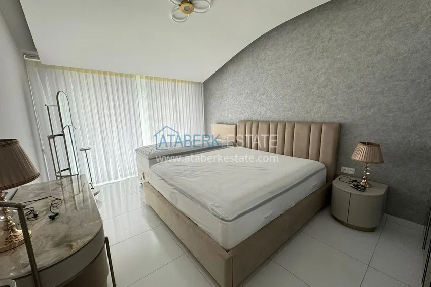 Purchase 2+1 penthouse with new furniture and panoramic views in Alanya, Kargicak district 9